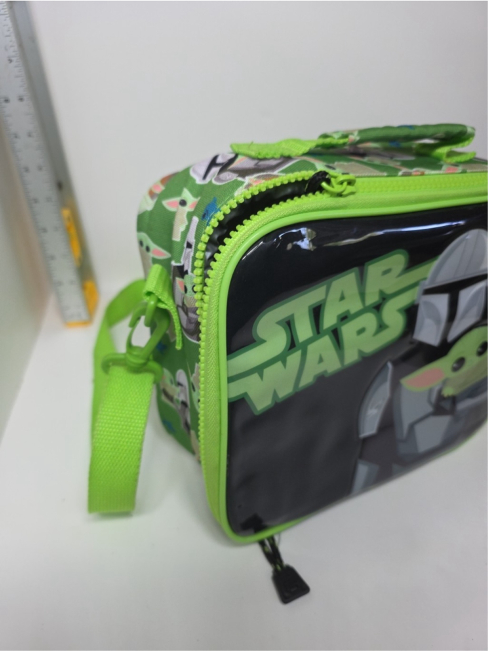 Disney Store Star Wars The Mandalorian Child Baby Yoda Lunch Box 8”x 9” in. - Picture 2 of 14